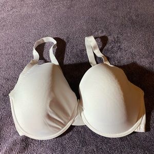 🌟 Sale! White bra